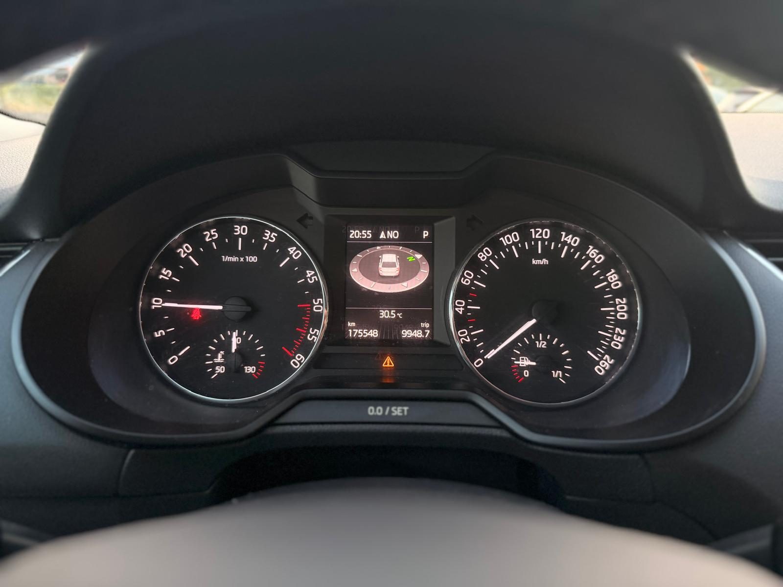 Skoda Octavia 1.6 TDI CR 110 CV DSG Wagon Style