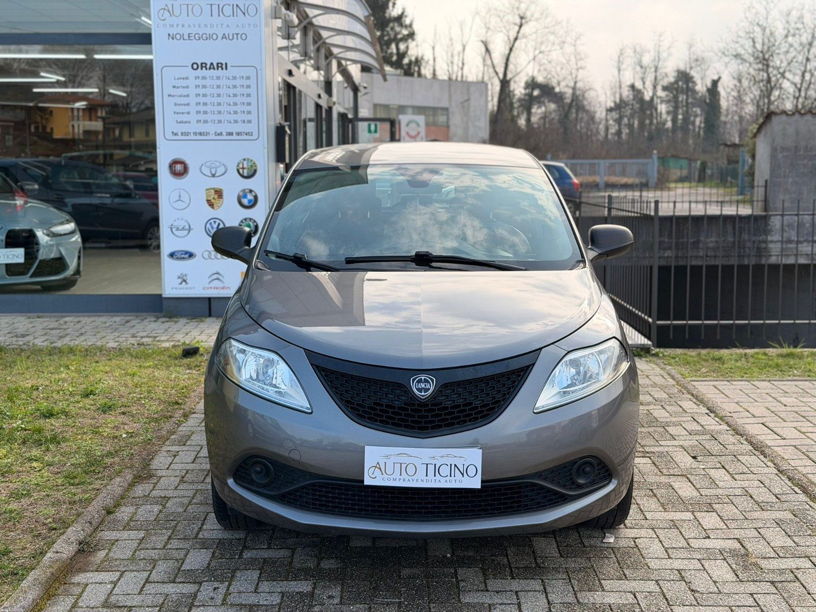 Lancia Ypsilon 1.2 69 CV 5 porte Platinum
