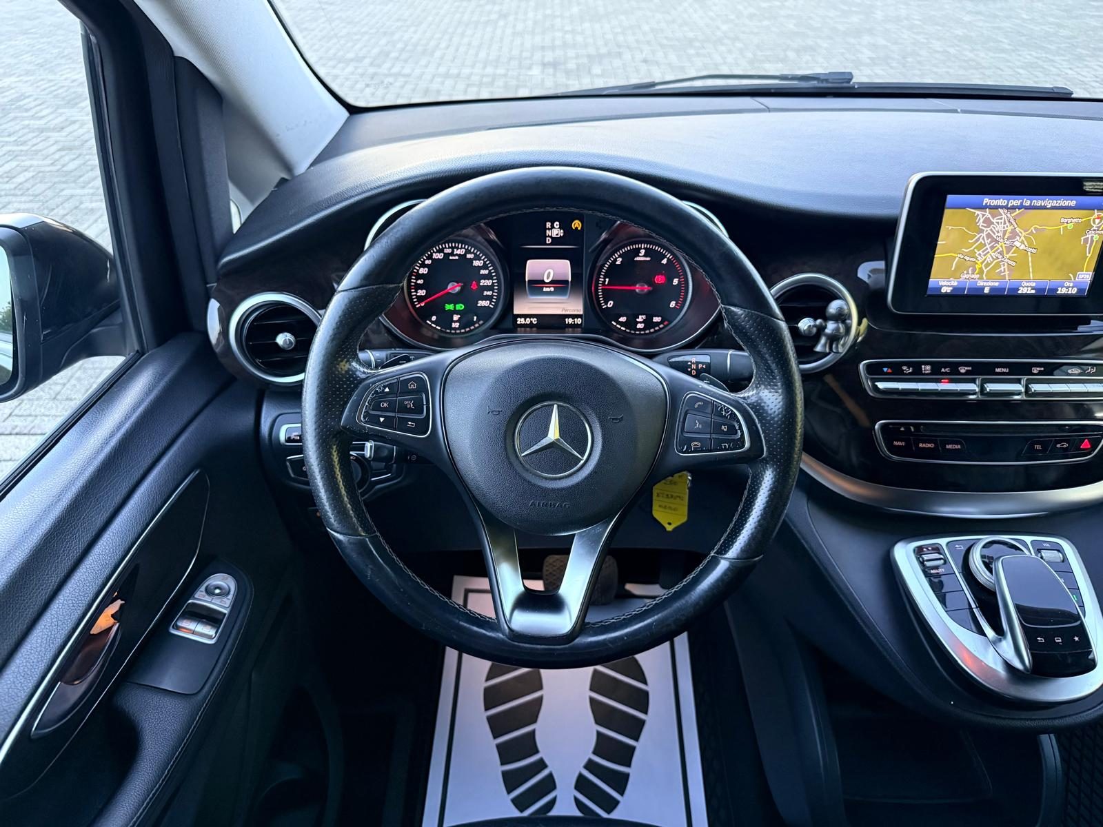 Mercedes-benz V 220 CDI Premium Long 163cv