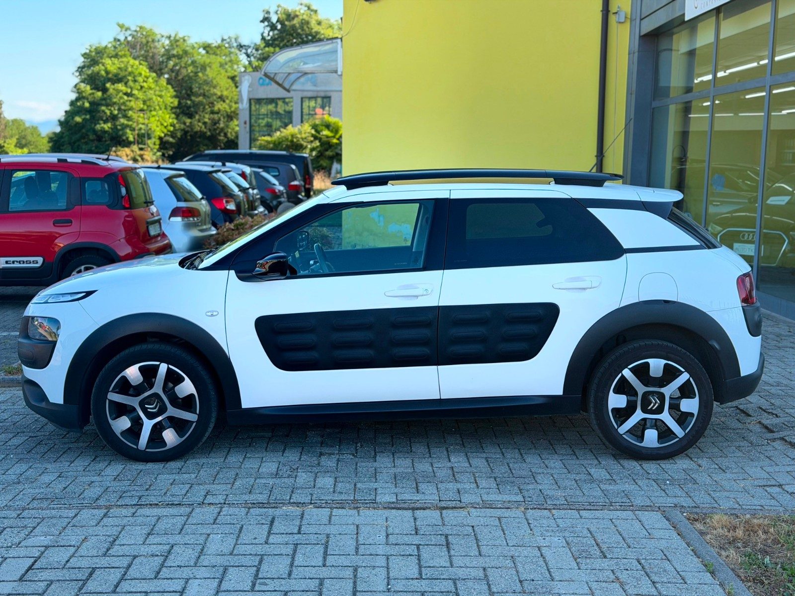 Citroen C4 Cactus 1.6 e-HDi Shine 92cv
