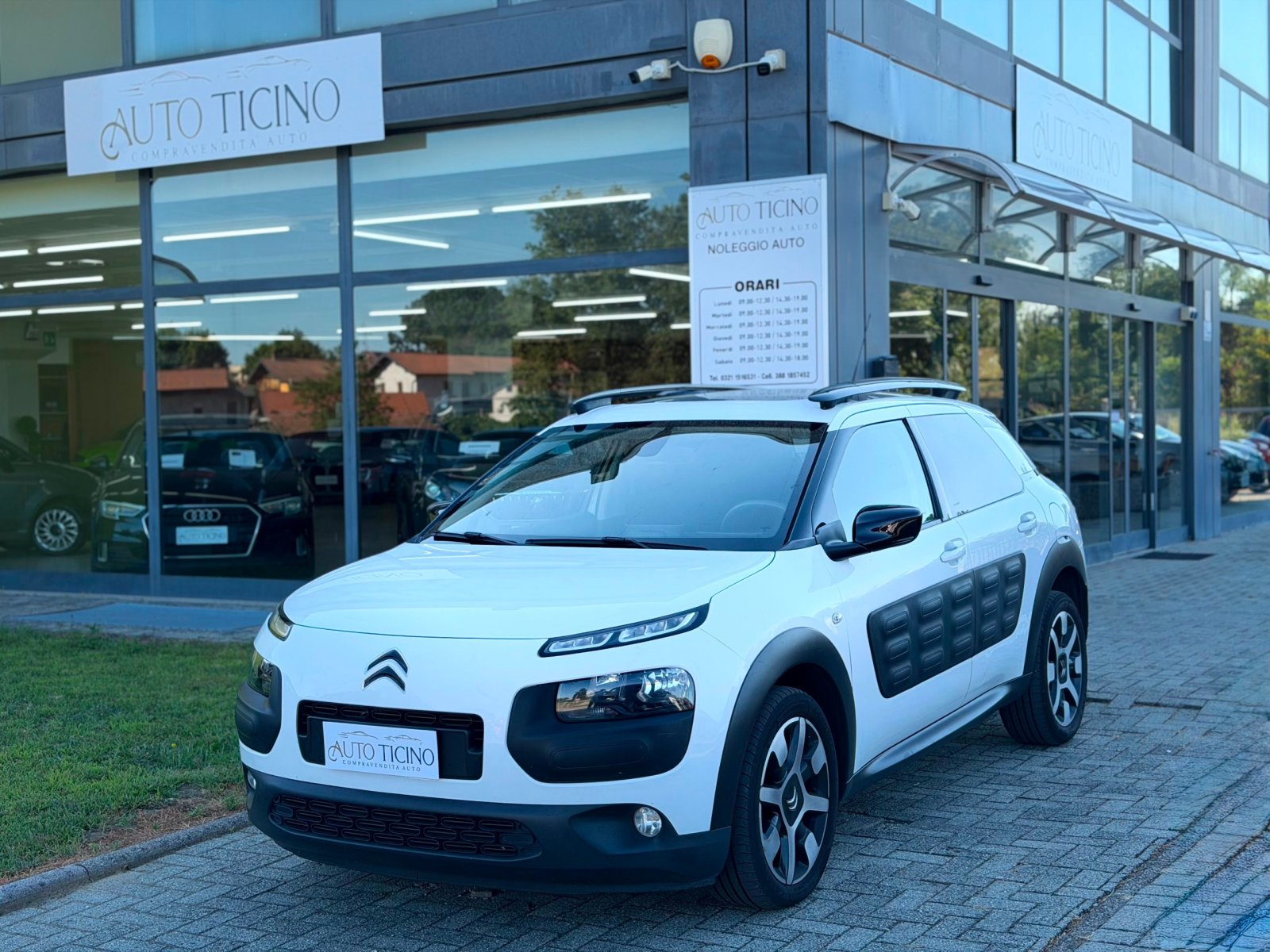 Citroen C4 Cactus 1.6 e-HDi Shine 92cv